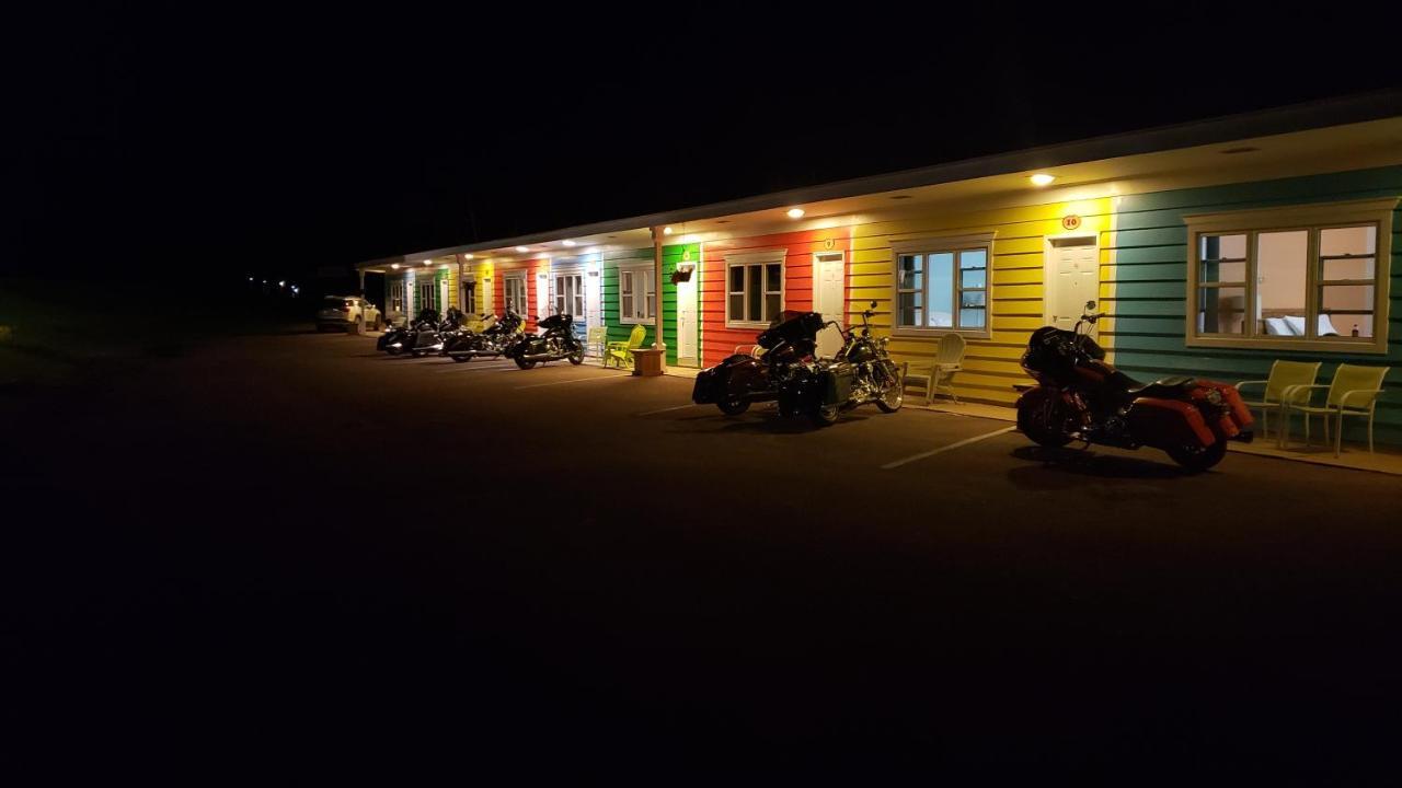 Cornerstone Motel Chéticamp Dış mekan fotoğraf