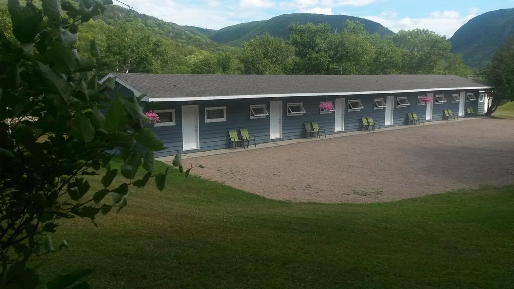 Cornerstone Motel Chéticamp Dış mekan fotoğraf